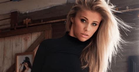 paige vanzant naked|UFC Star Paige VanZant Keeps Sharing Clever Nude Photos On。